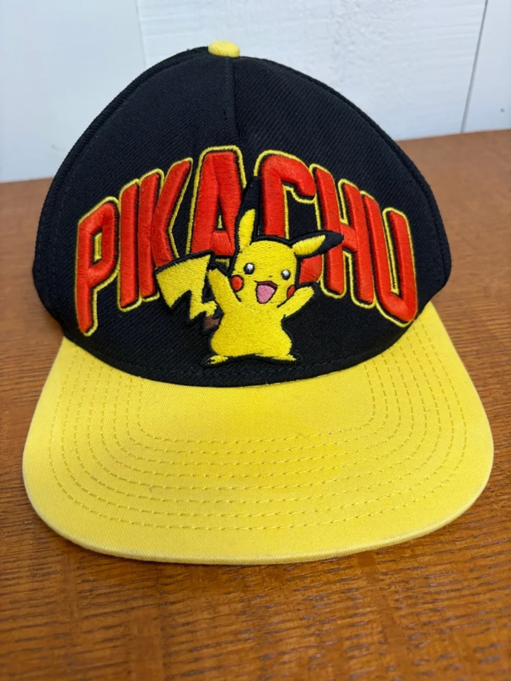 Pokémon Pikachu 2014 Men’s Snapback Hat - Black and Yellow One Size